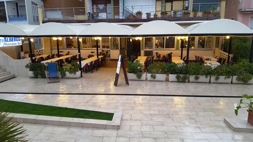 Albergo La Lampara Deiva Marina Zewnętrze zdjęcie